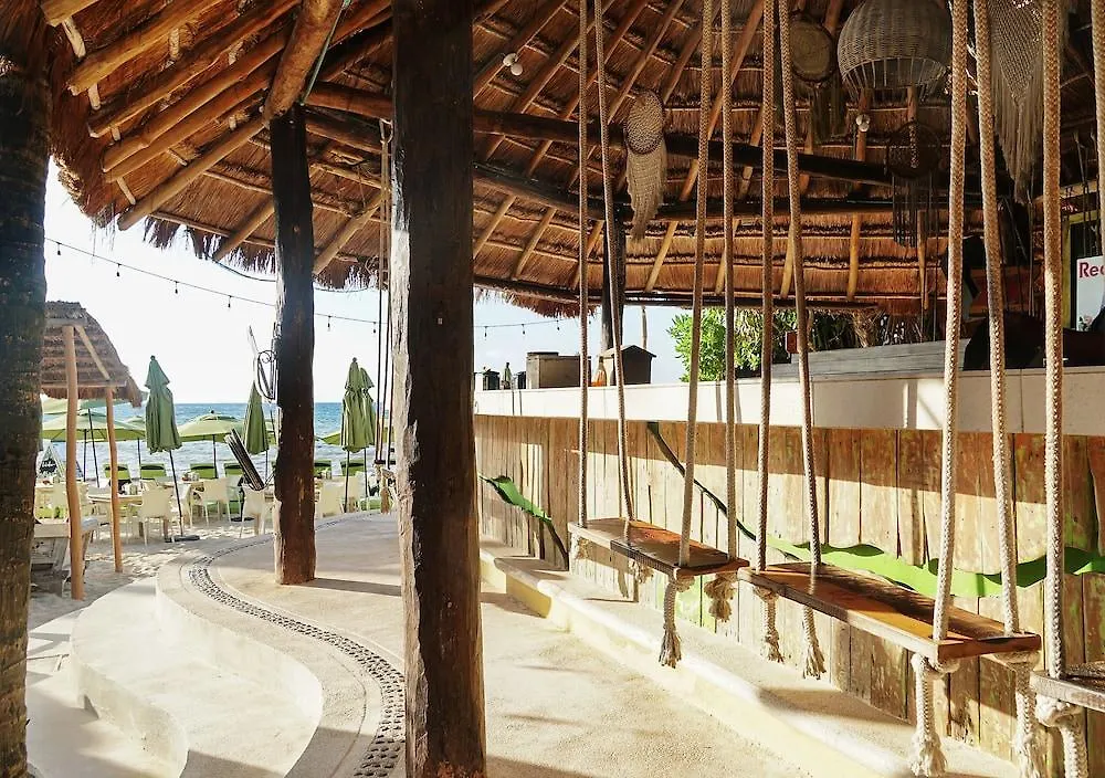 ****  Hotel Casa Colibri Playa del Carmen Mexico