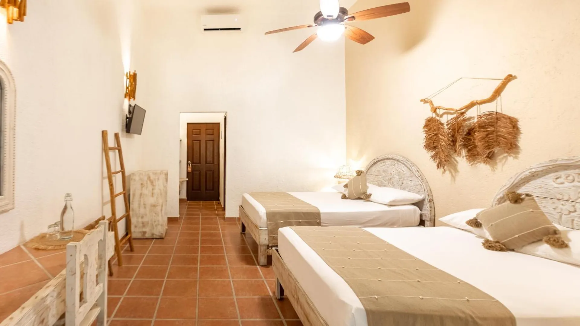 Hotel Casa Colibri Playa del Carmen Mexico