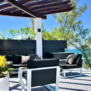 https://ocean-plaza-condos-playa-del-carmen.quintano-roohotels.com