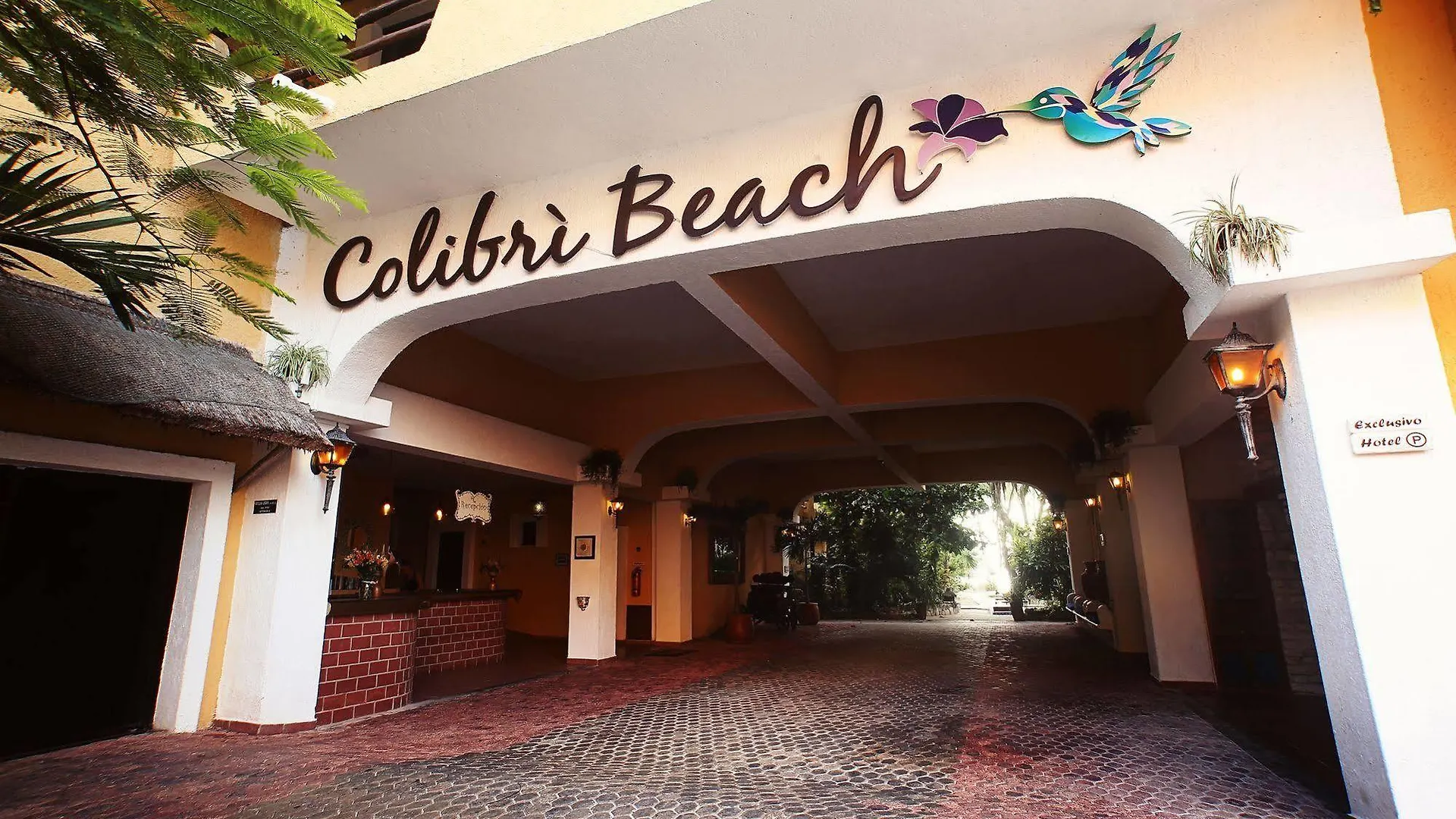 Hotel Casa Colibri Playa del Carmen 4*,